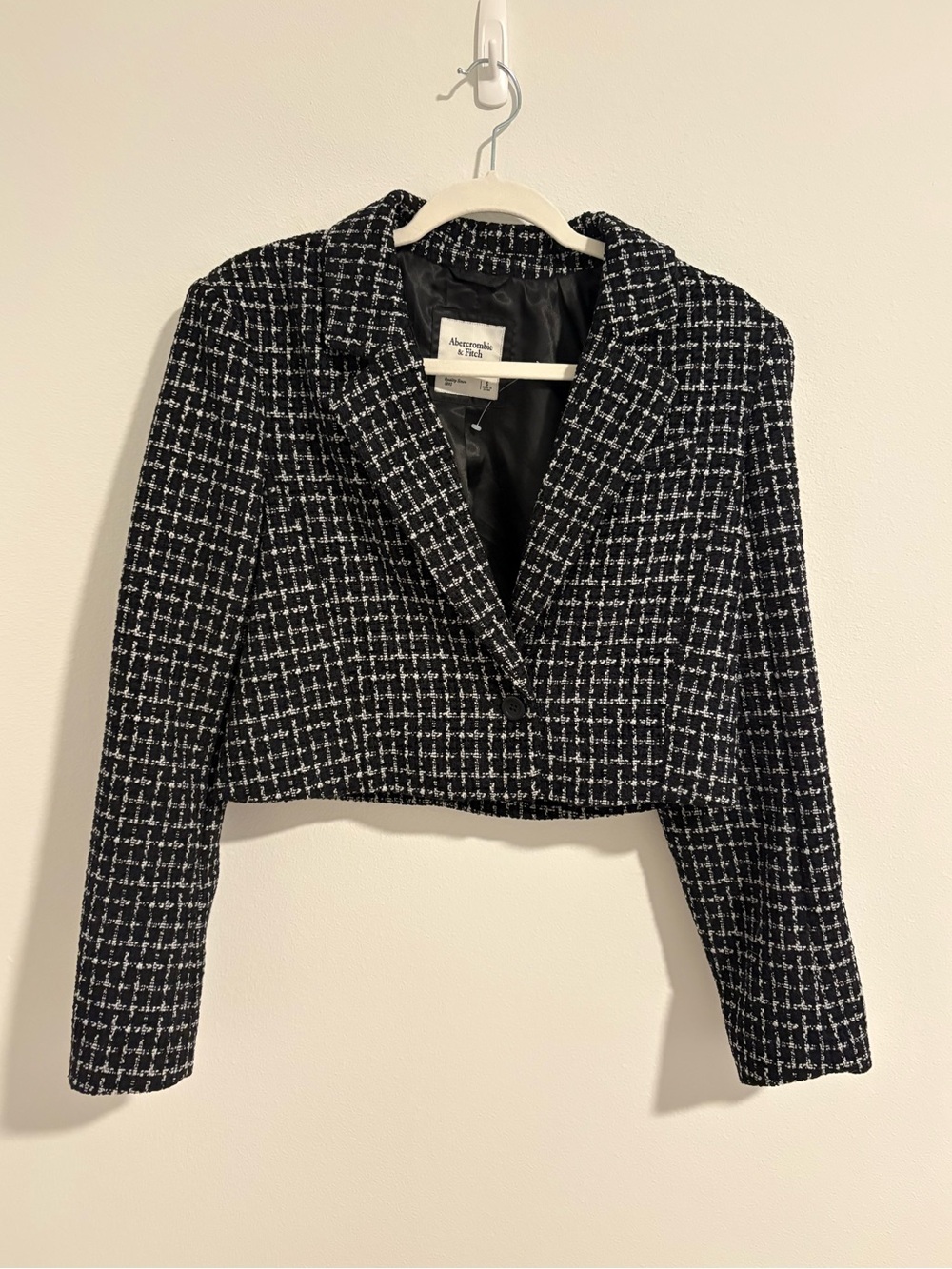 Abercrombie & Fitch Tweed Black and White Cropped Blazer